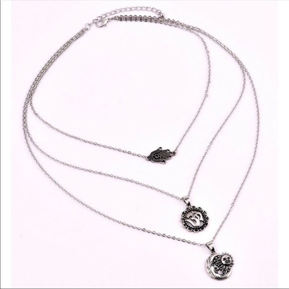 SILVER HAMSA LAYERED DISC SUN MOON NECKLACE TRENDY - Picture 3 of 4